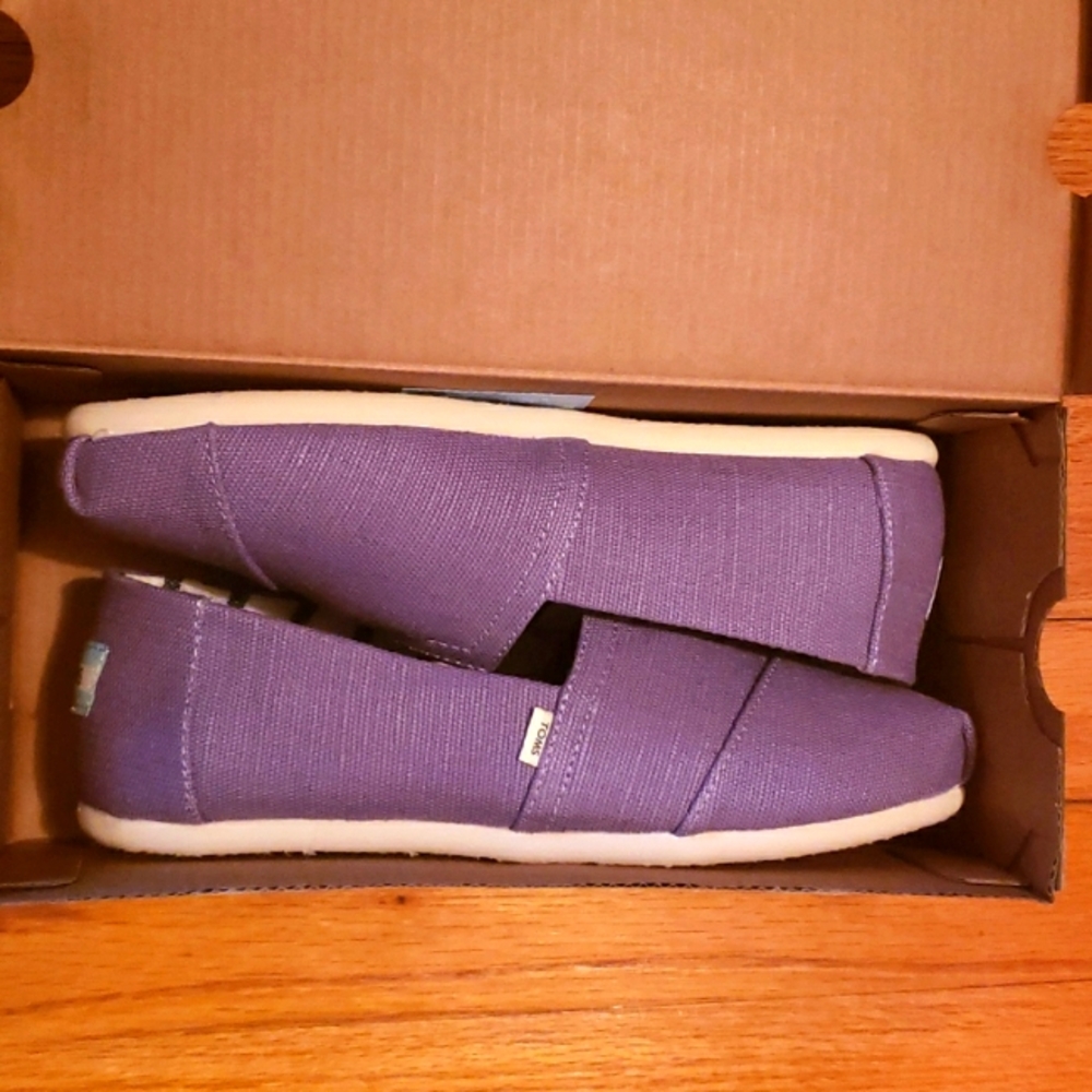 Women's 7.5 Toms Dusky Purple Canvas Alpargata